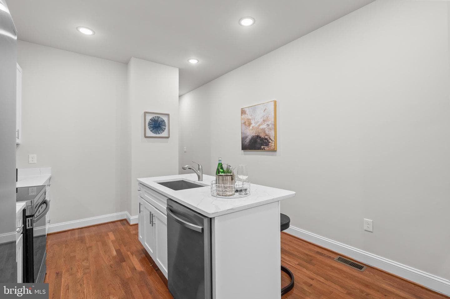 2103 McCulloh Street photo 15