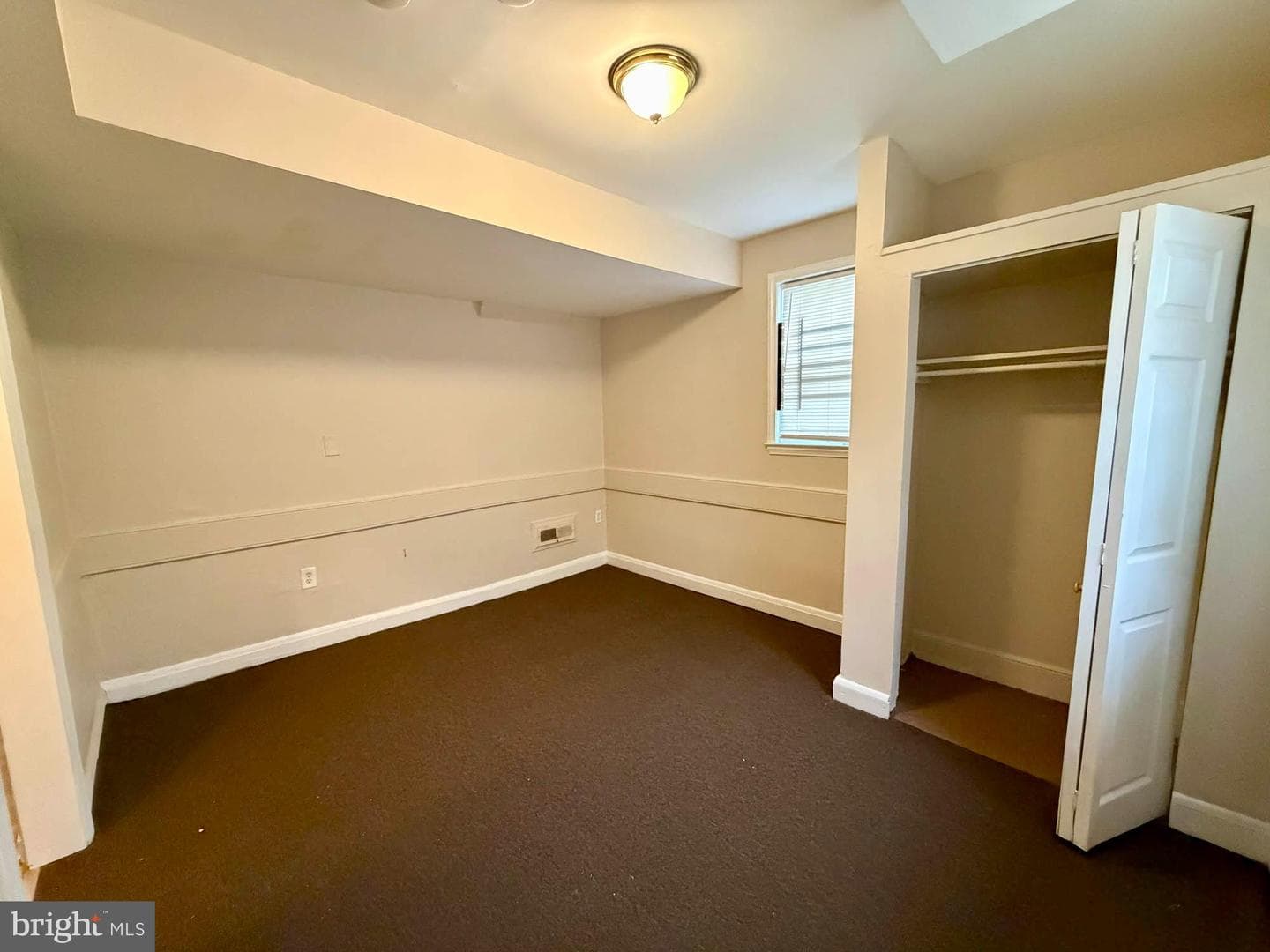 1200 Woodbourne Avenue photo 12