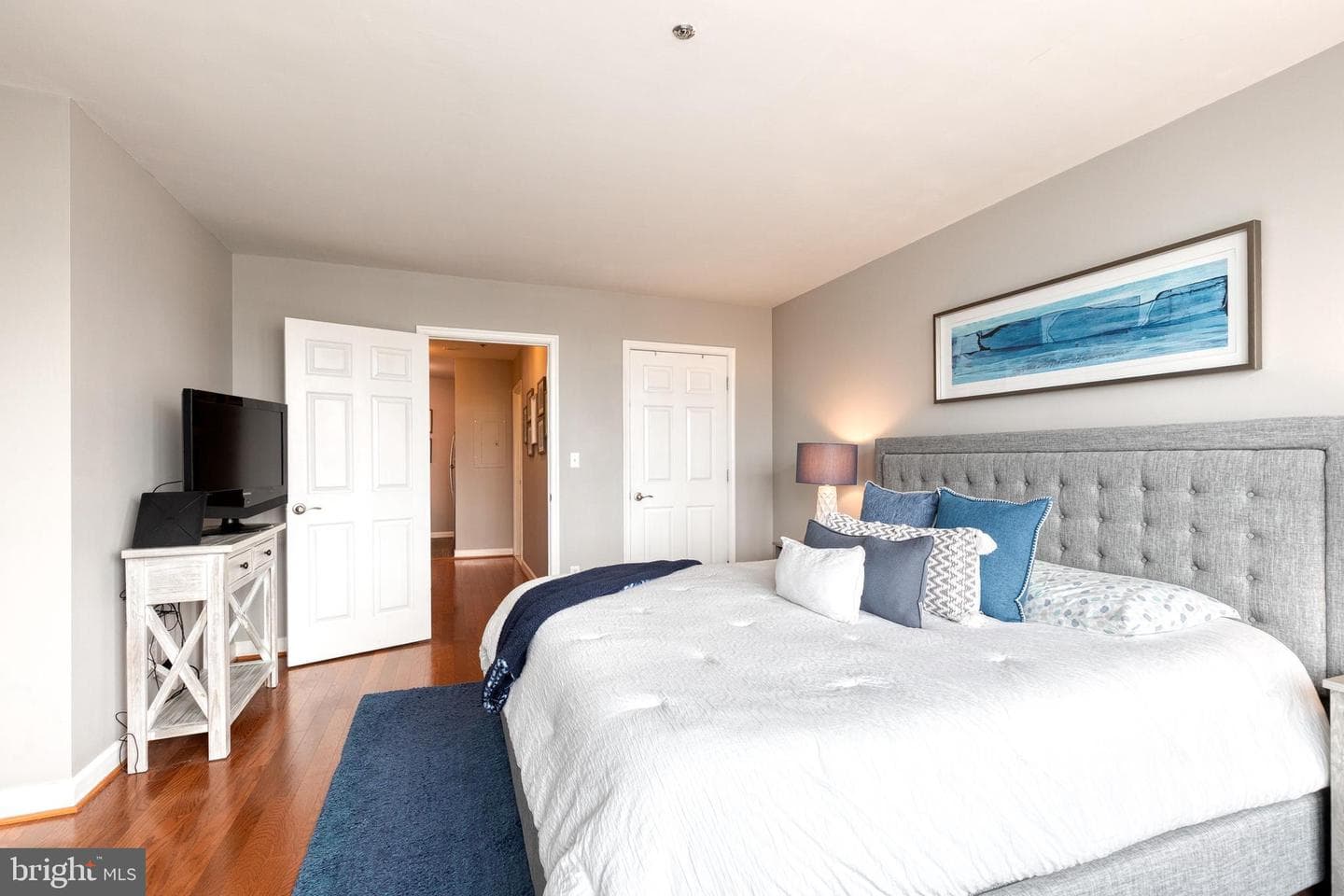 100 Harborview Drive #305 photo 17