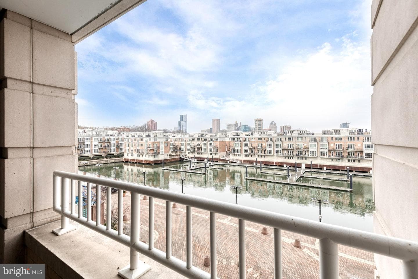 100 Harborview Drive #305 photo 22