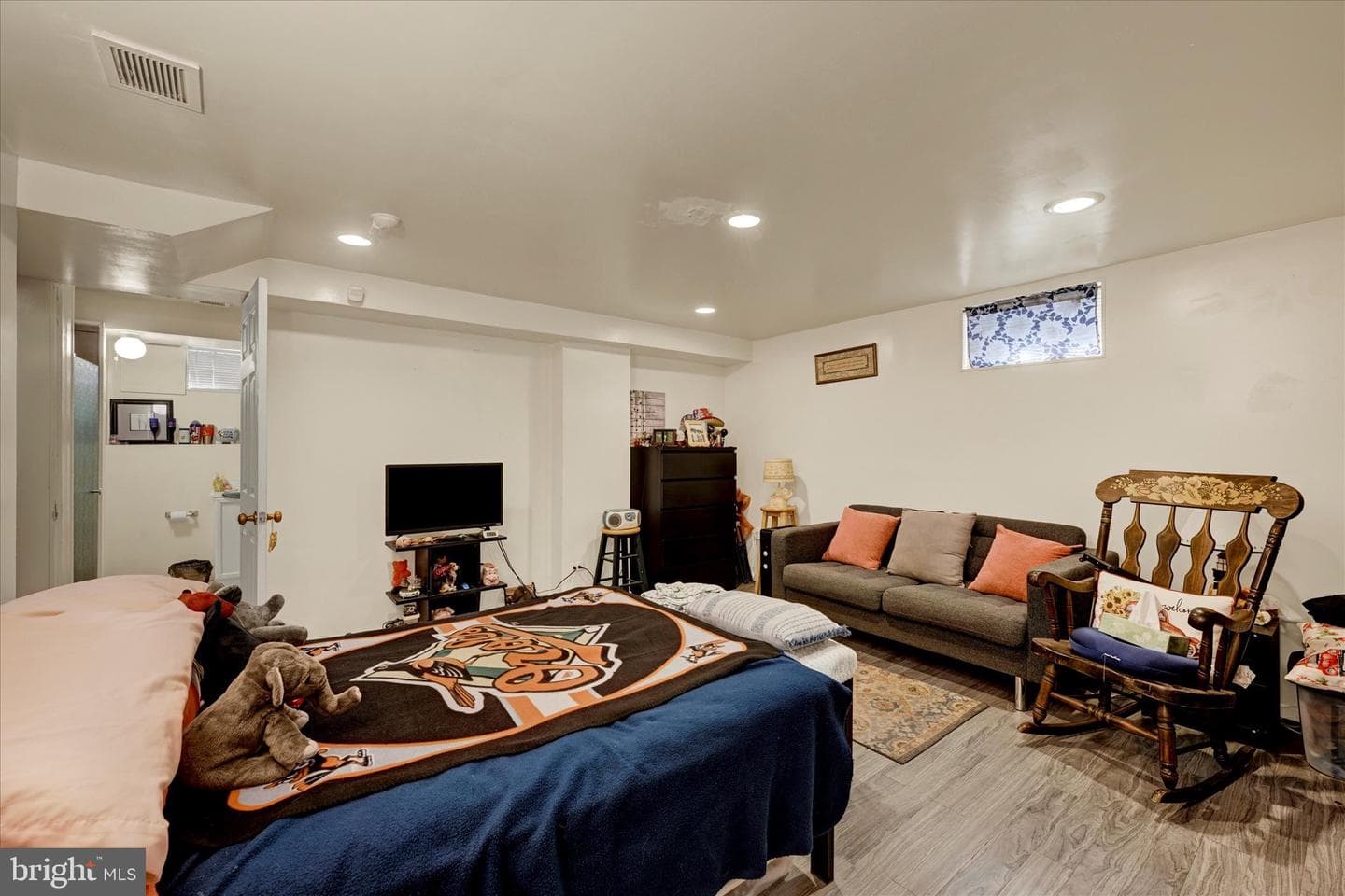 3922 Mortimer Avenue photo 22