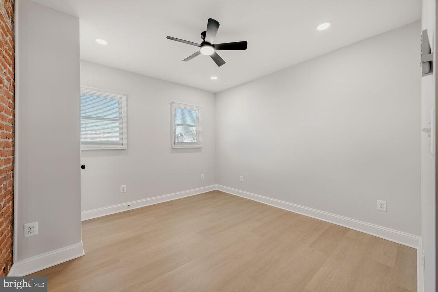 2328 E Baltimore Street photo 29