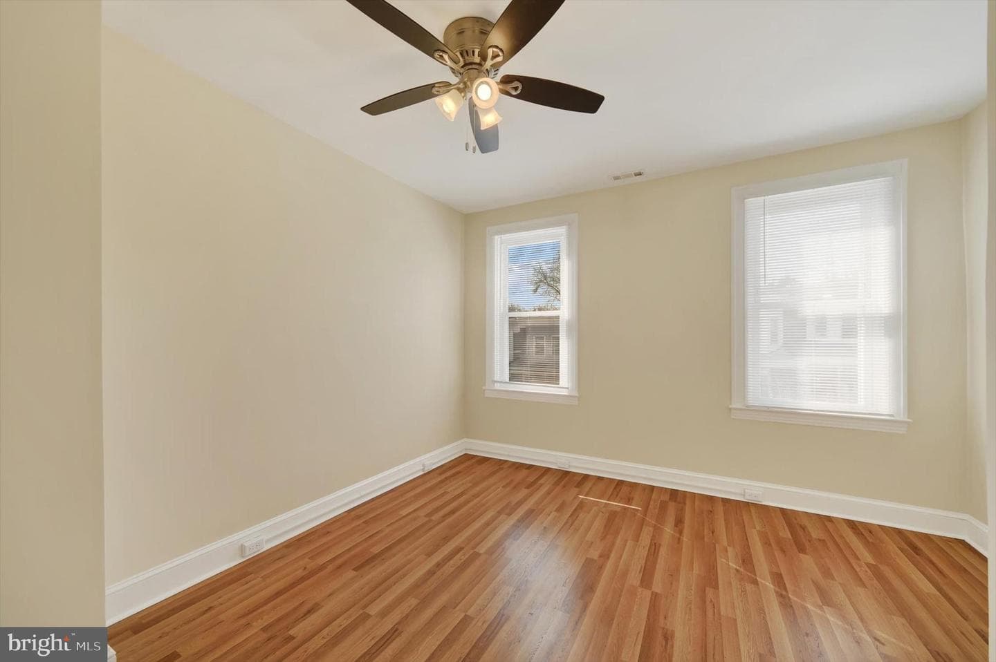 3627 Keystone Avenue photo 9