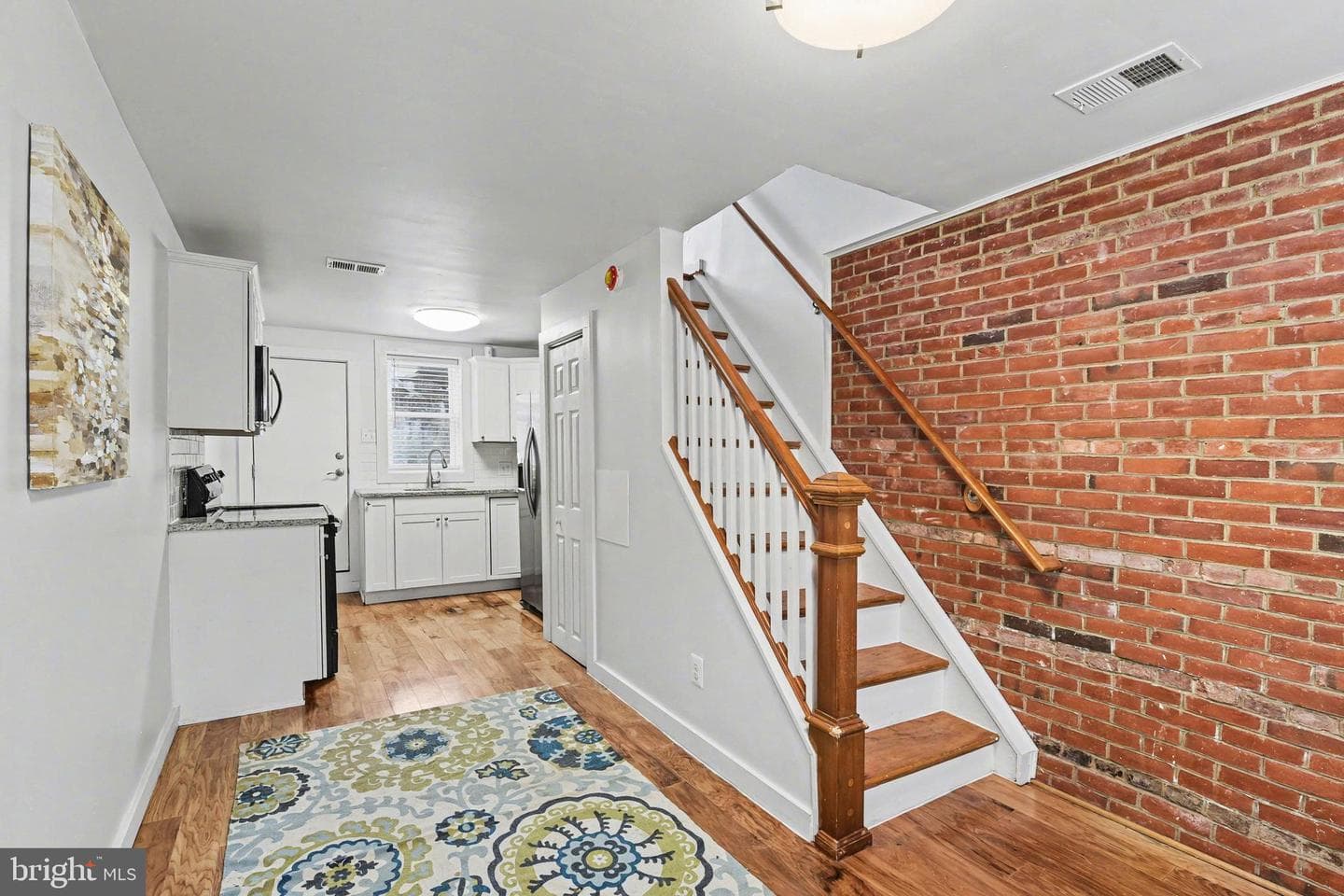207 S Durham Street photo 5