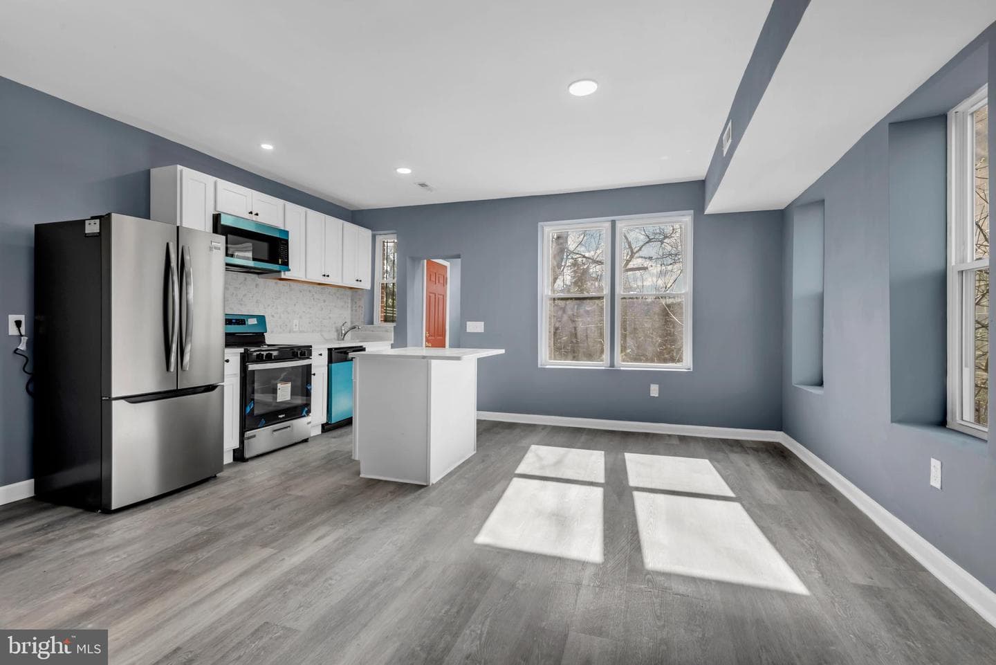 4216 Reisterstown Road photo 3