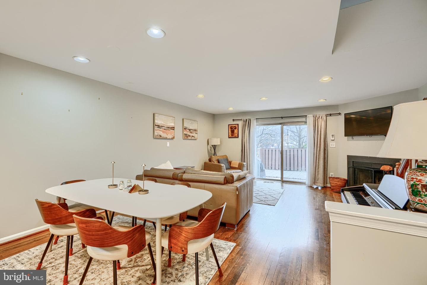 1206 S Linwood Avenue photo 11