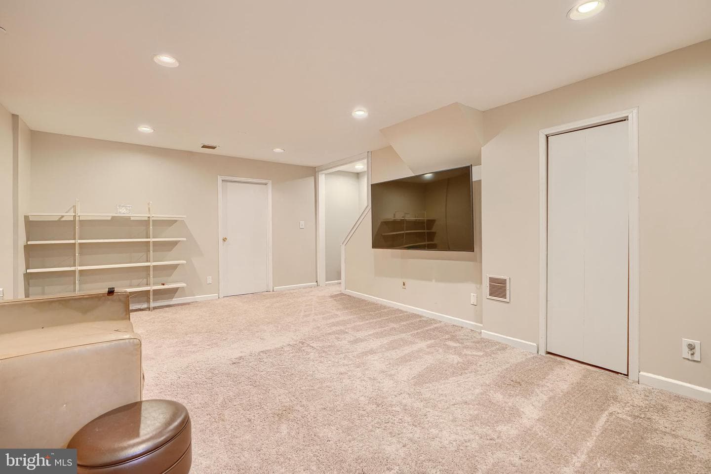 1206 S Linwood Avenue photo 34