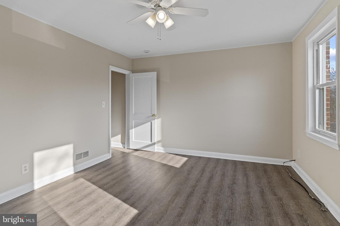 4116 Raymonn Avenue photo 11