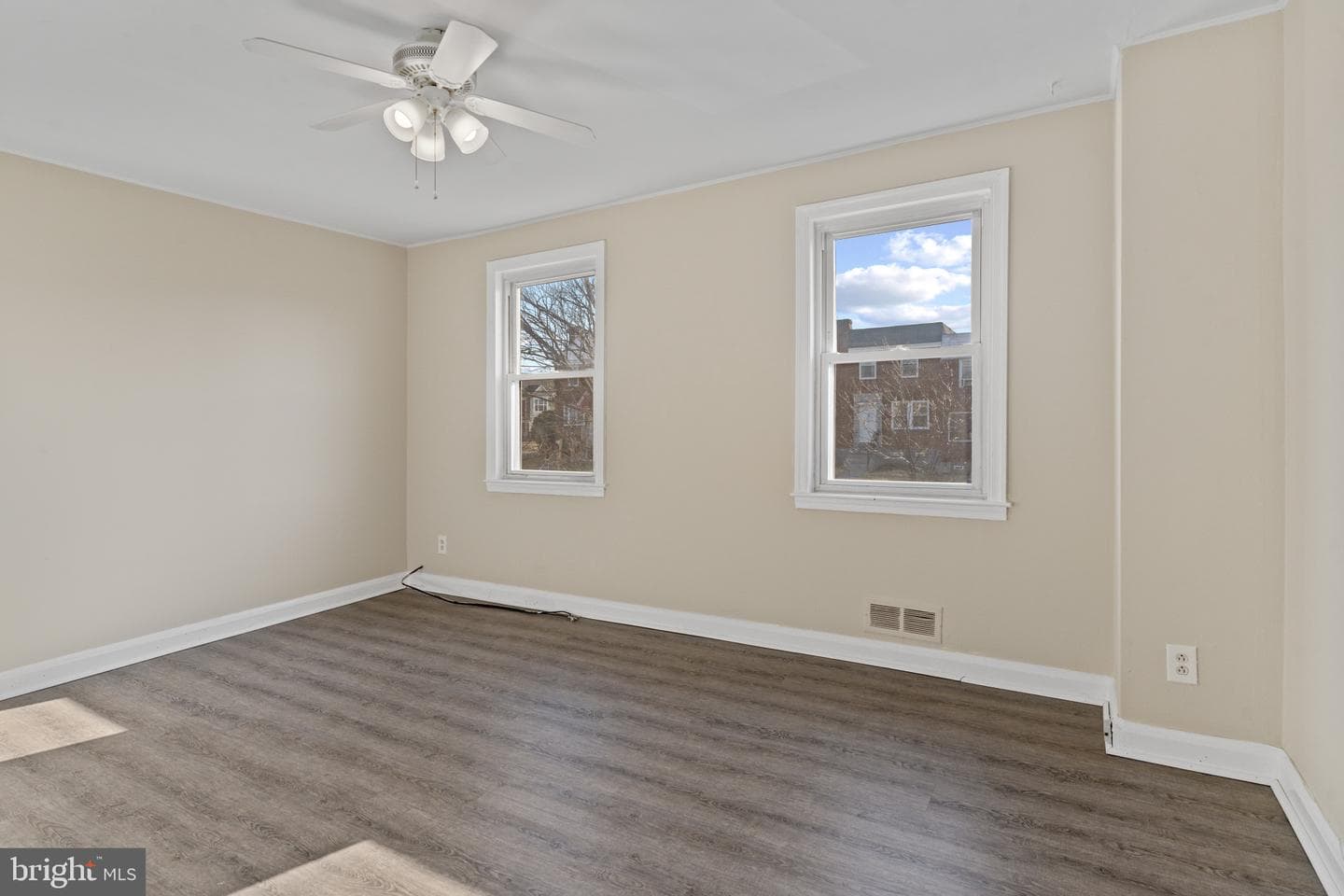 4116 Raymonn Avenue photo 13