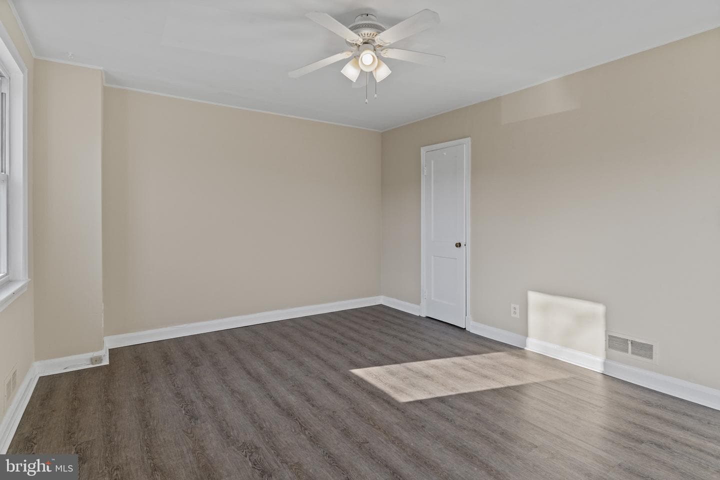 4116 Raymonn Avenue photo 14