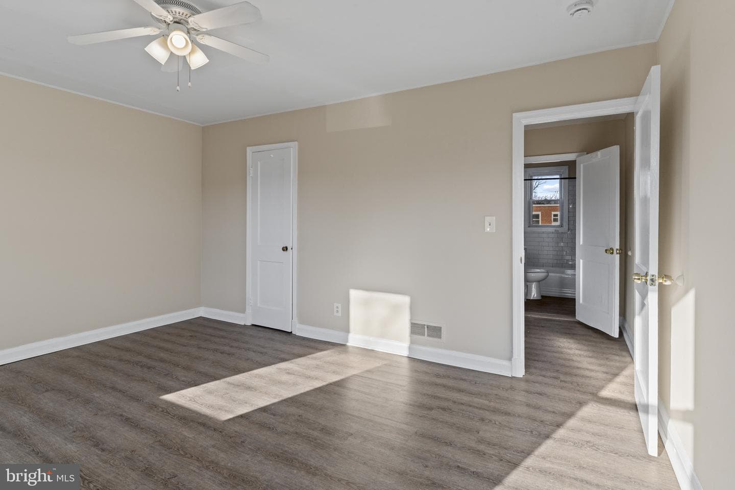 4116 Raymonn Avenue photo 15