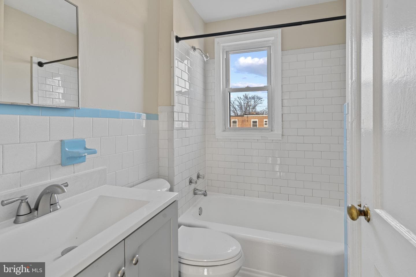 4116 Raymonn Avenue photo 17