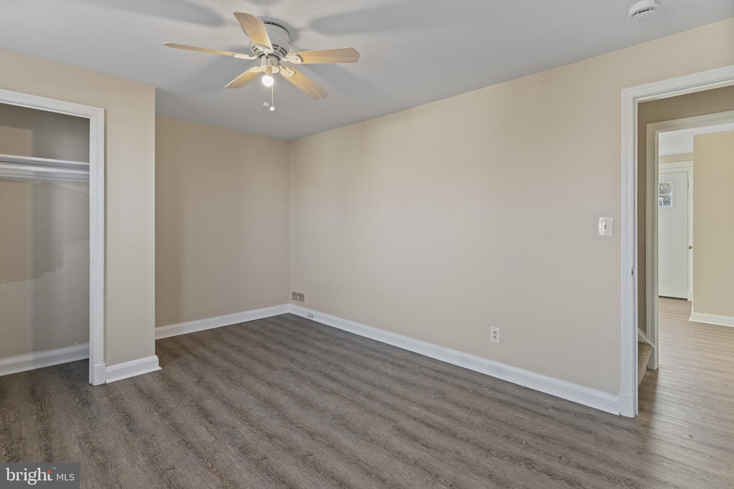 4116 Raymonn Avenue photo 9