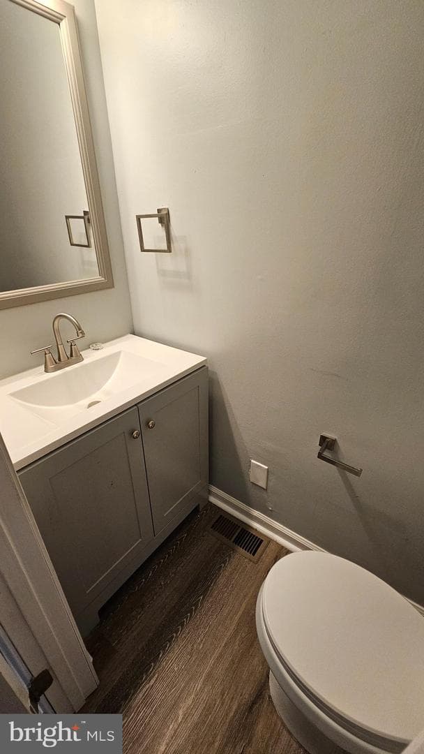 2805 Erdman photo 7