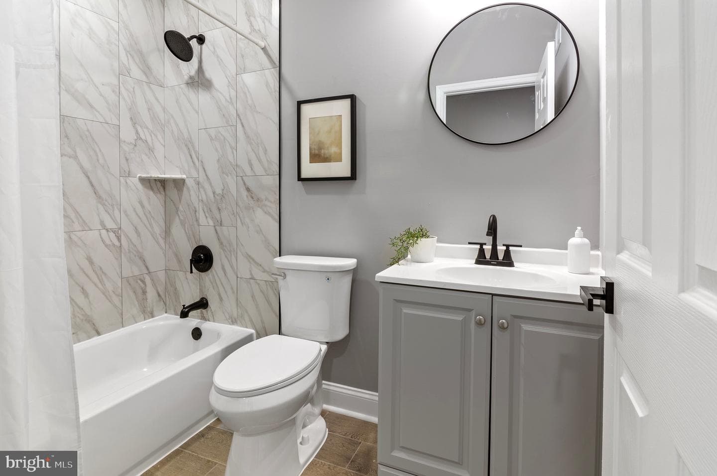 1403 S Carey Street photo 22