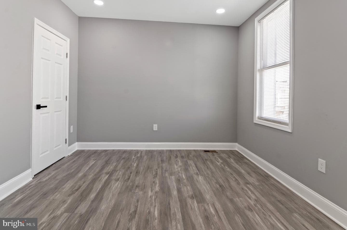 1403 S Carey Street photo 24