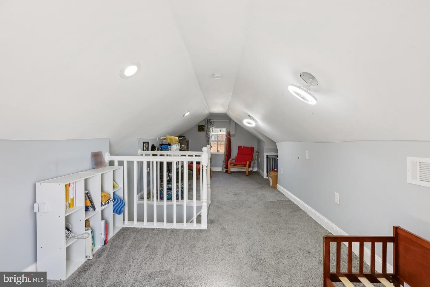 3814 Pinewood Avenue photo 20