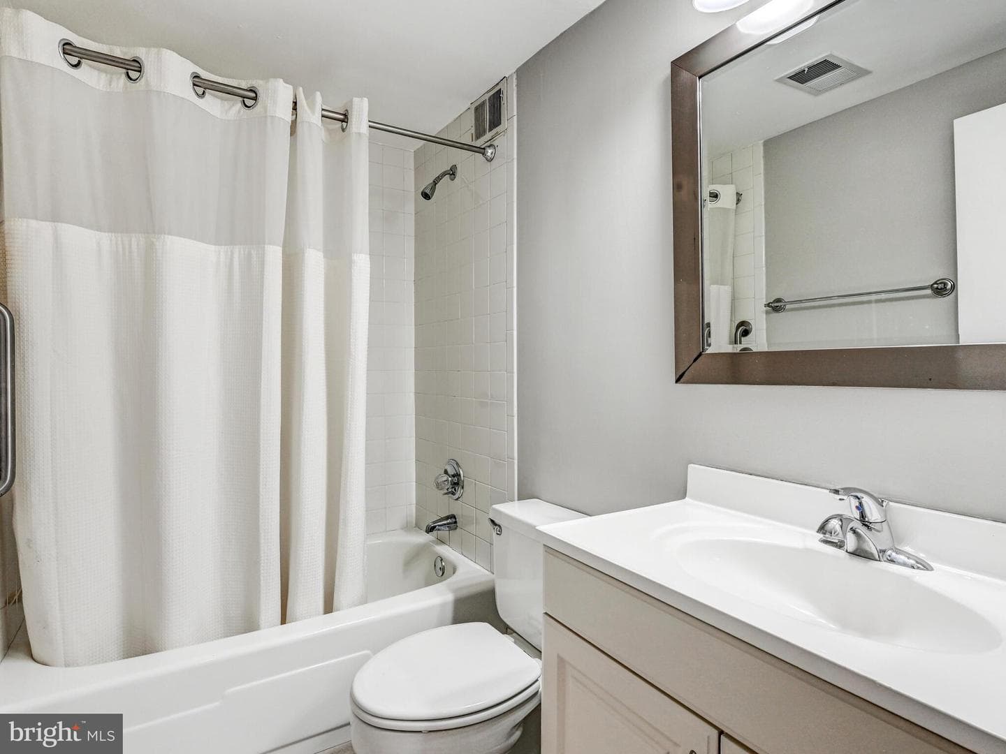 6711 Park Heights Avenue #206 photo 21