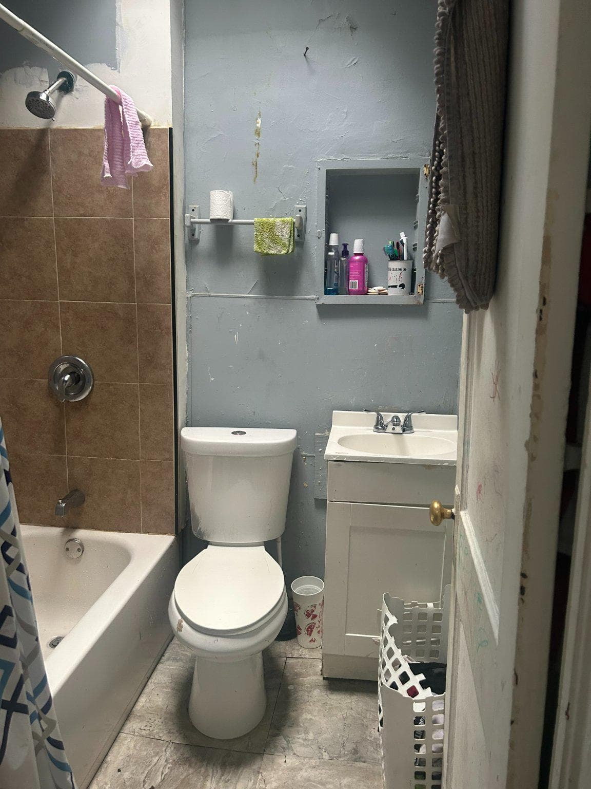 3728 Beehler Avenue photo 18