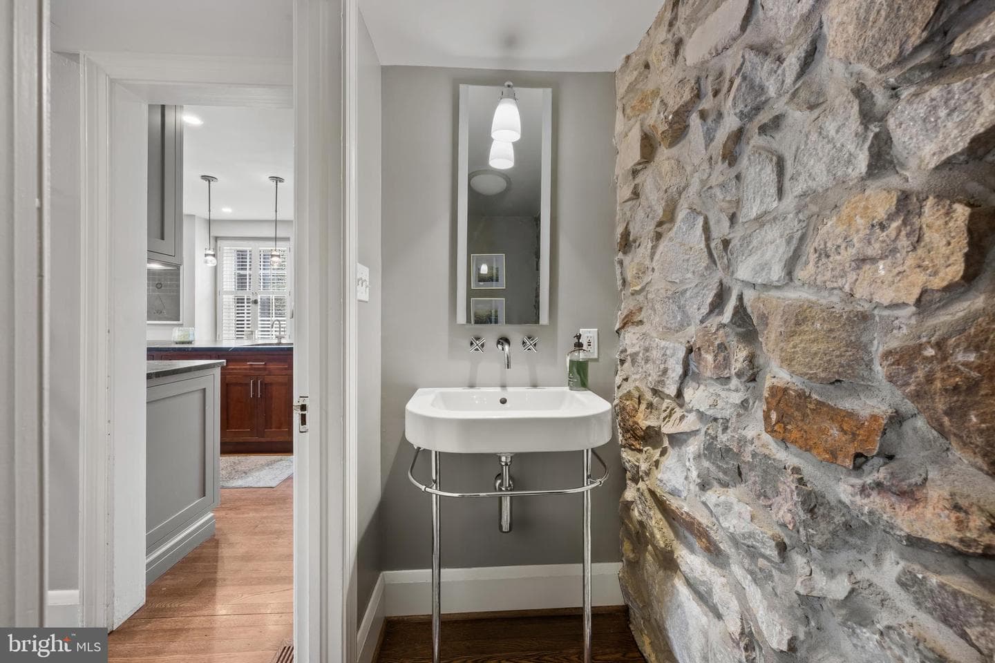 207 Upnor Road photo 12