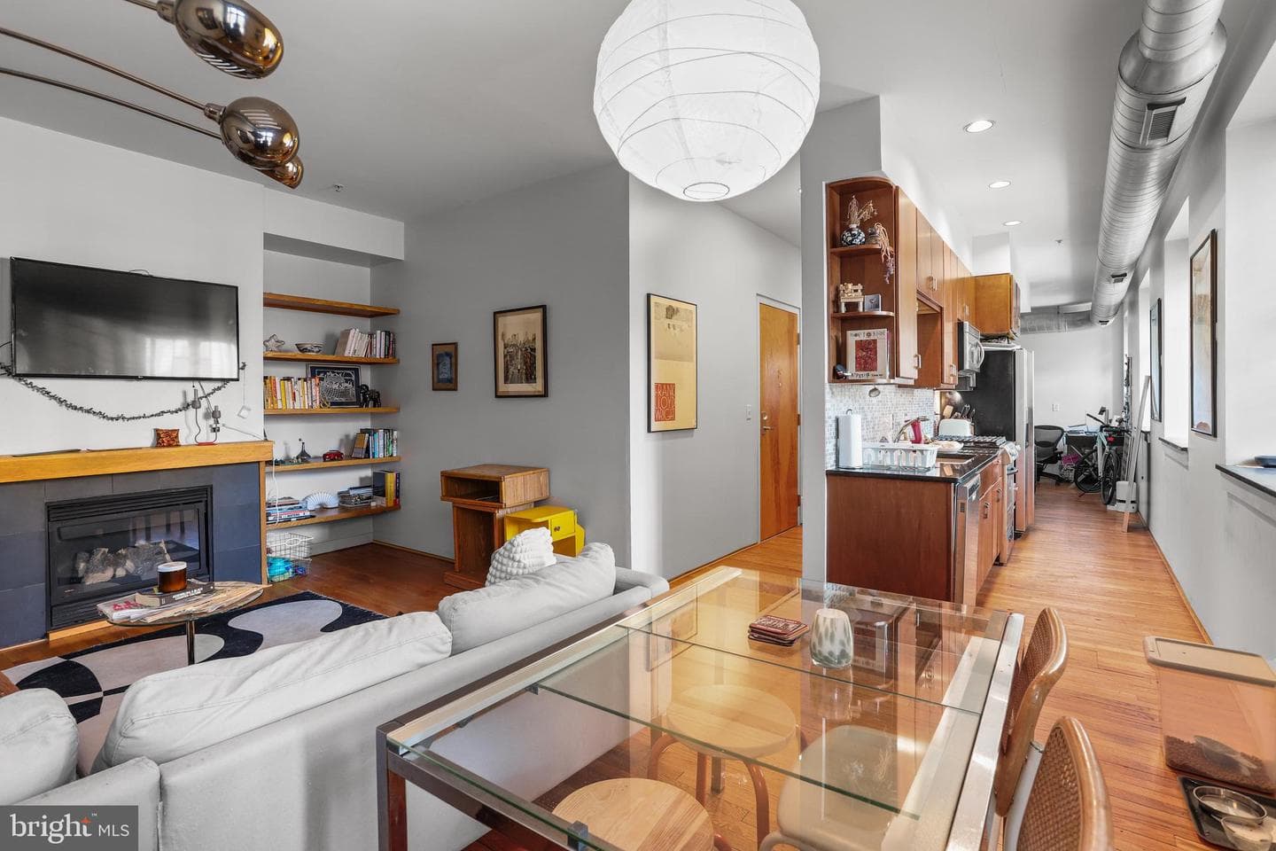 104 W Madison Street #6 photo 13