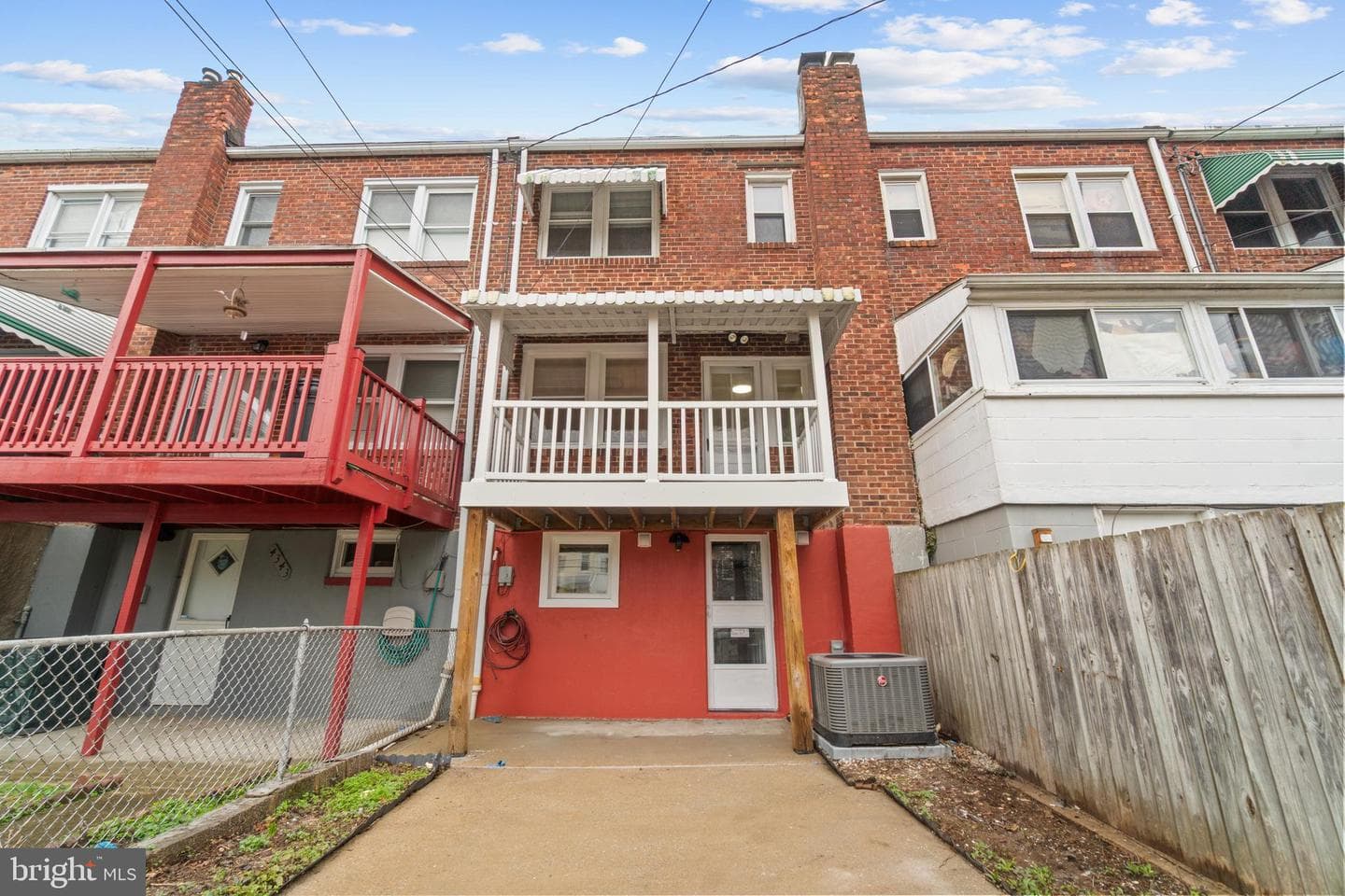 4345 Newport Avenue photo 25