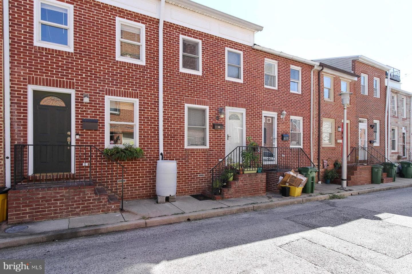 613 S Port Street photo 37