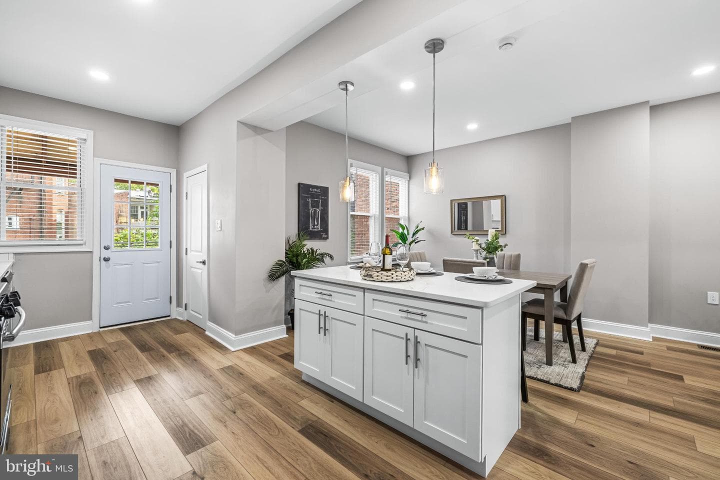 3507 Holmes Avenue photo 13