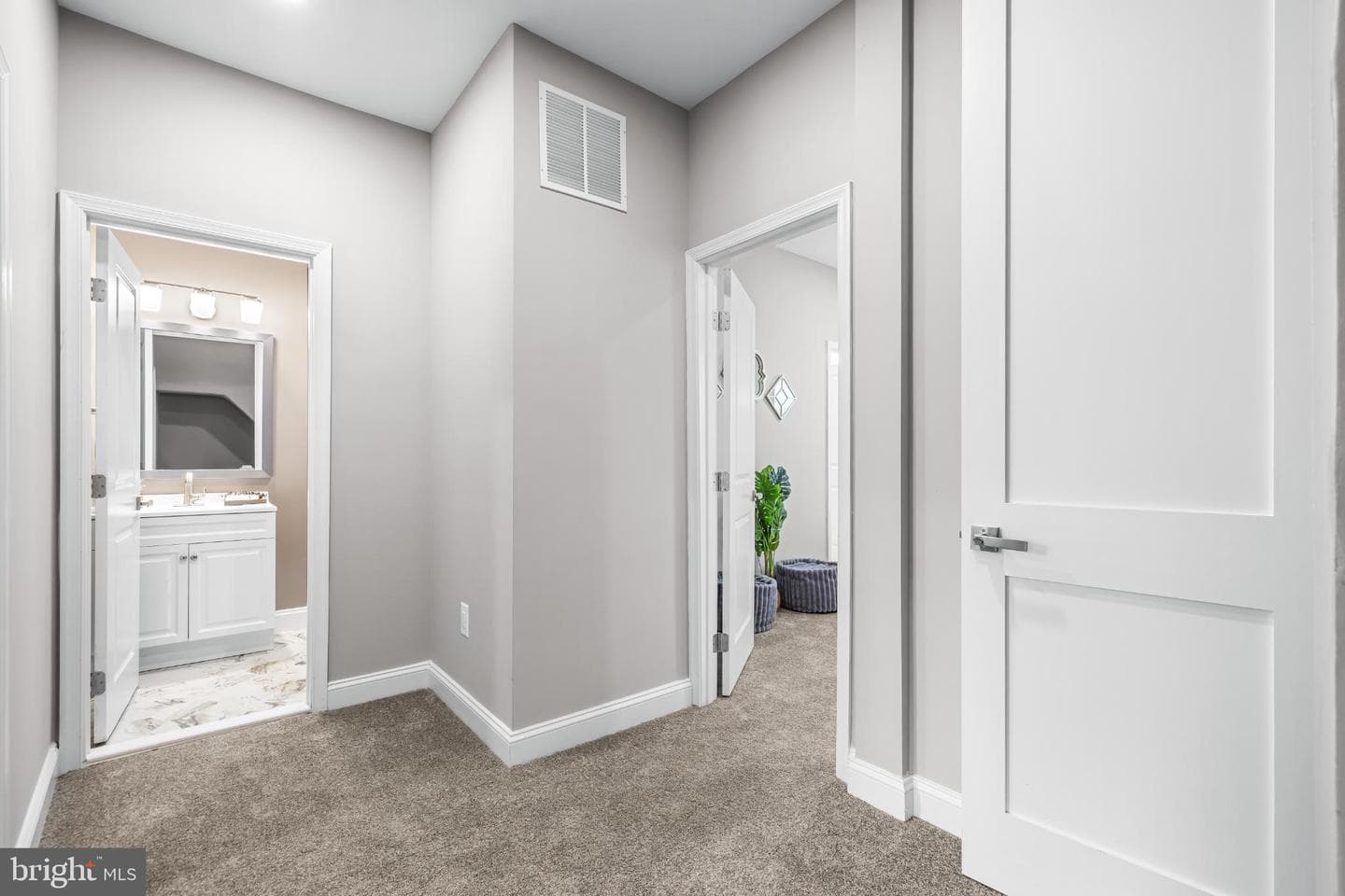 3507 Holmes Avenue photo 27