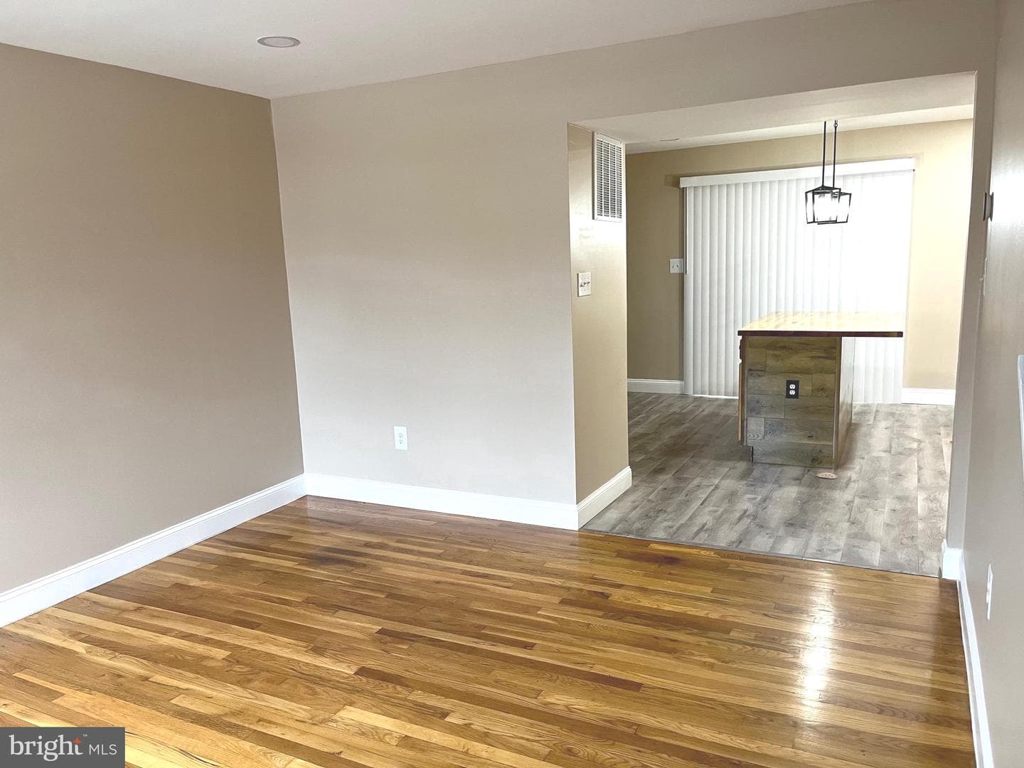 4865 Melbourne Road photo 7