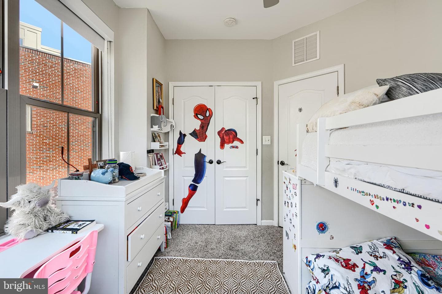 1313 Benjamin Street photo 31