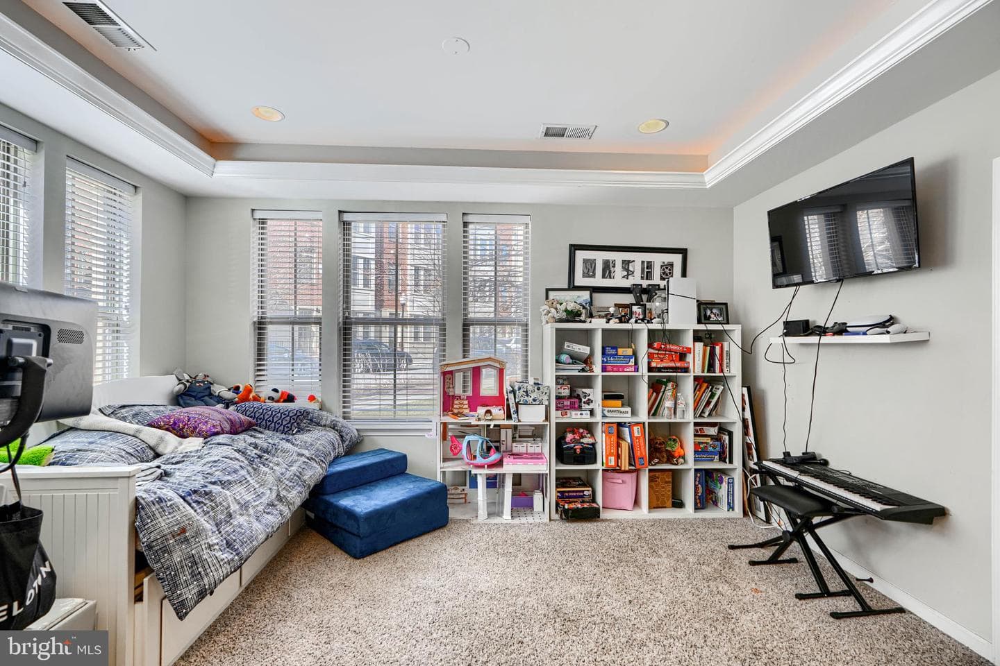 1313 Benjamin Street photo 40