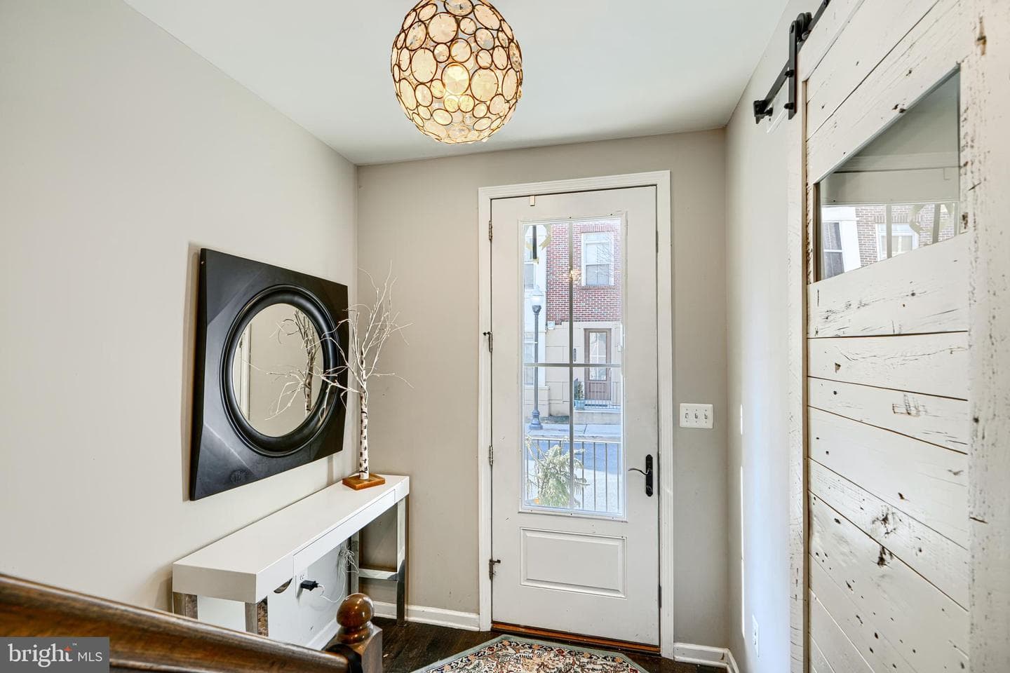 1313 Benjamin Street photo 41