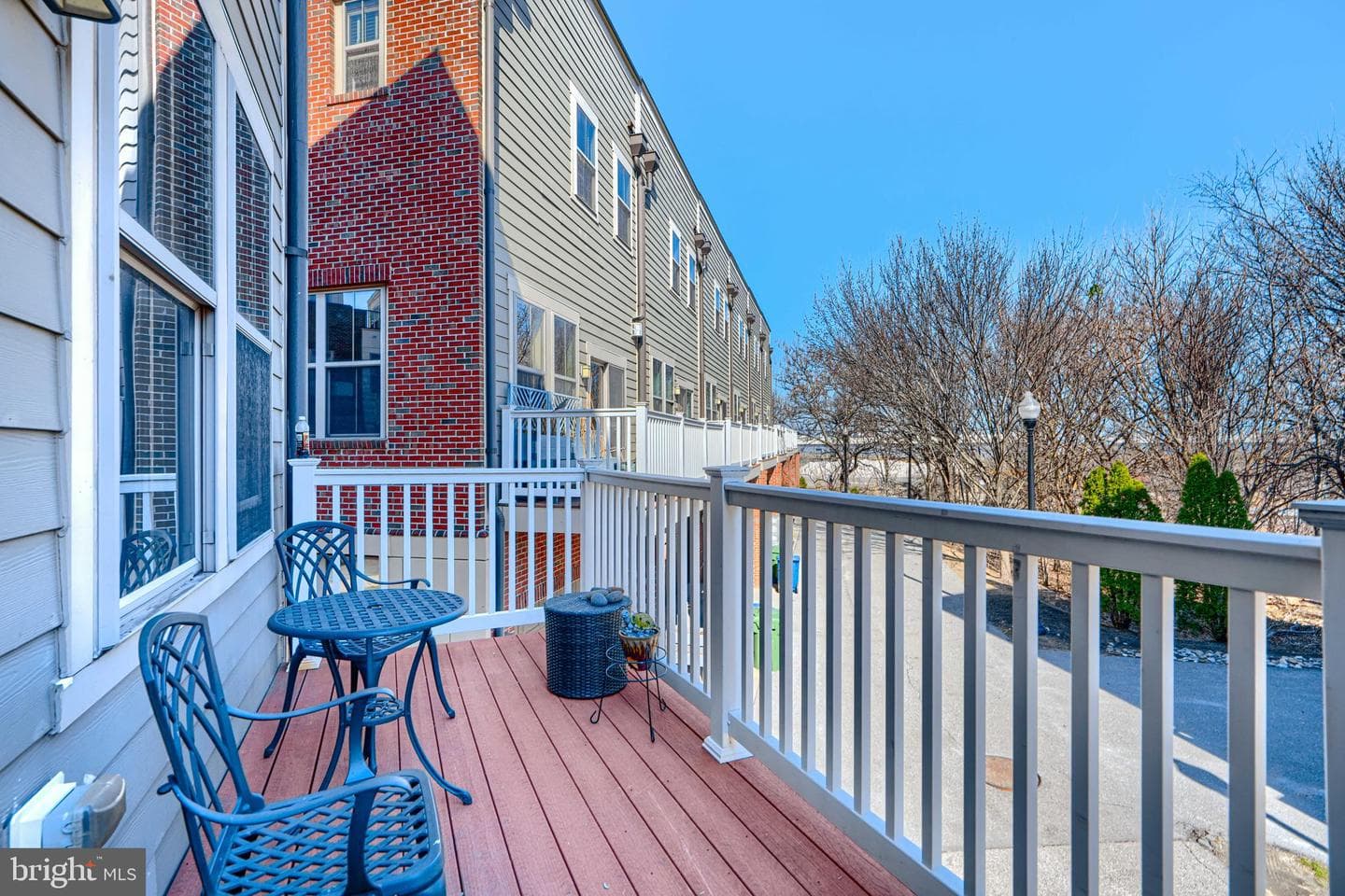 1313 Benjamin Street photo 50