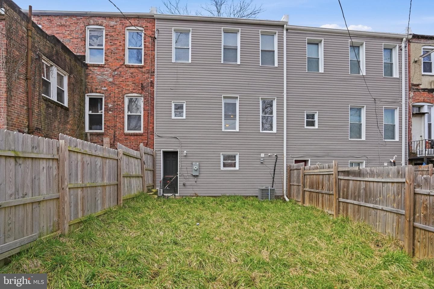 3445 Cottage Avenue photo 23