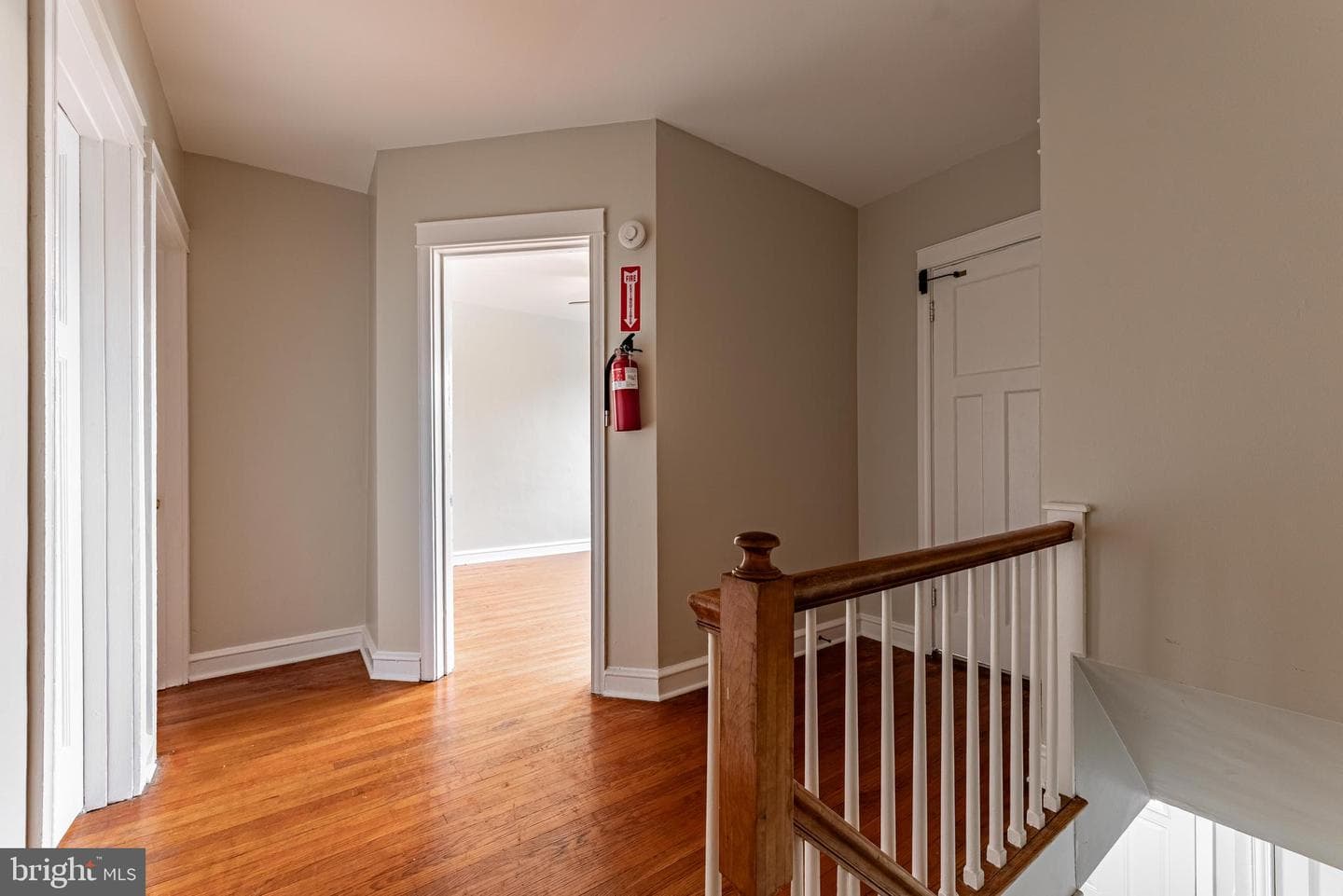 3532 Cliftmont Avenue photo 14