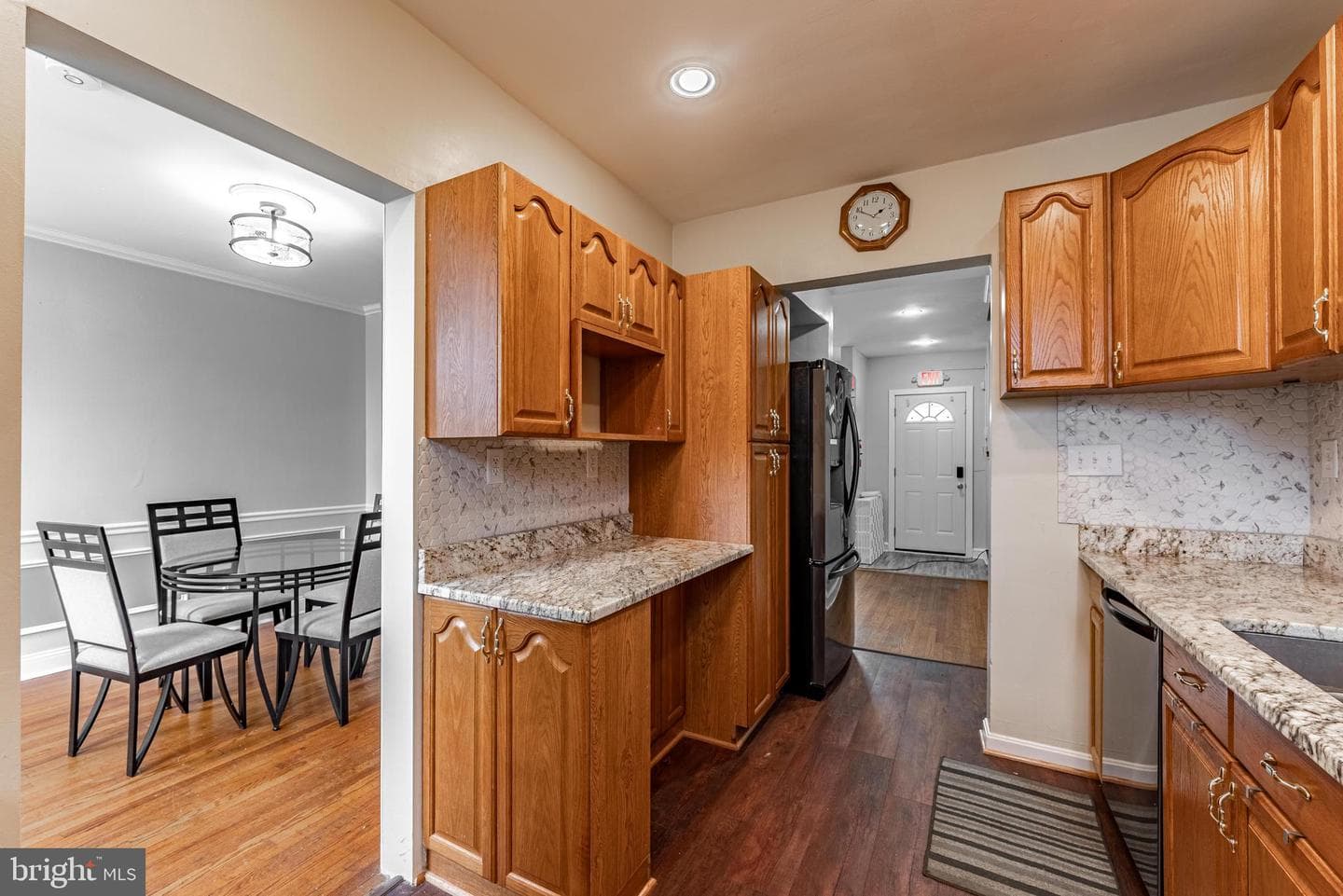 3532 Cliftmont Avenue photo 8
