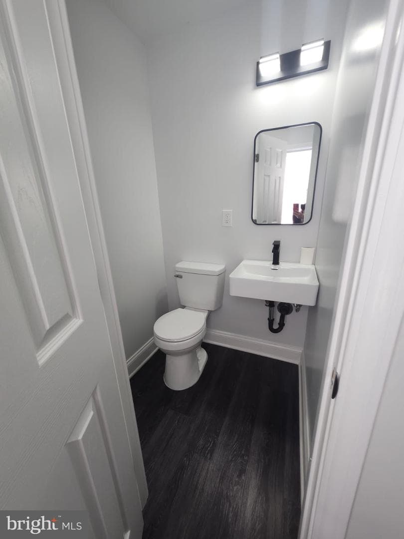 203 S Loudon Avenue photo 4