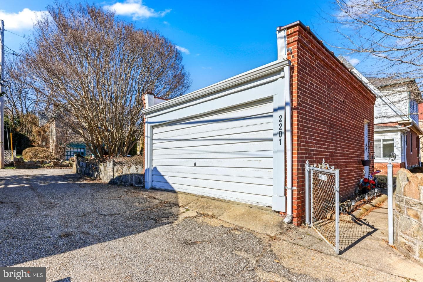 2201 Pelham Avenue photo 47