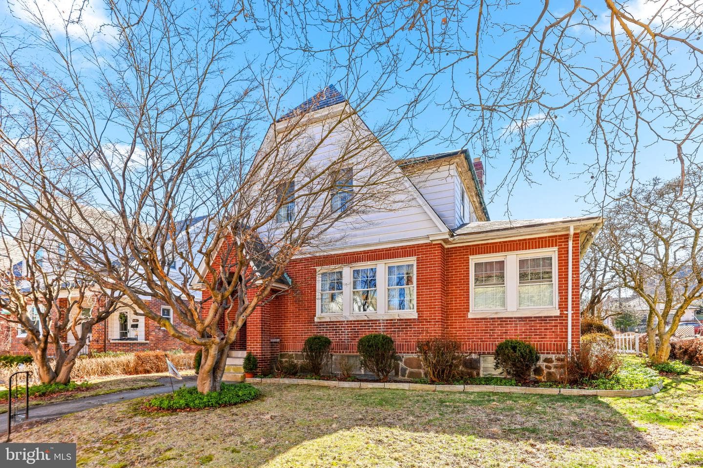 2201 Pelham Avenue photo 64
