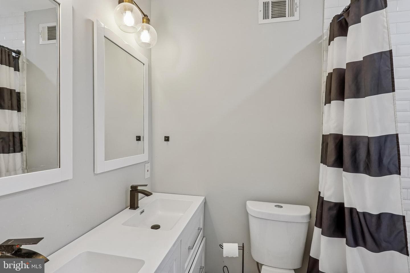 606 S Lehigh Street photo 17
