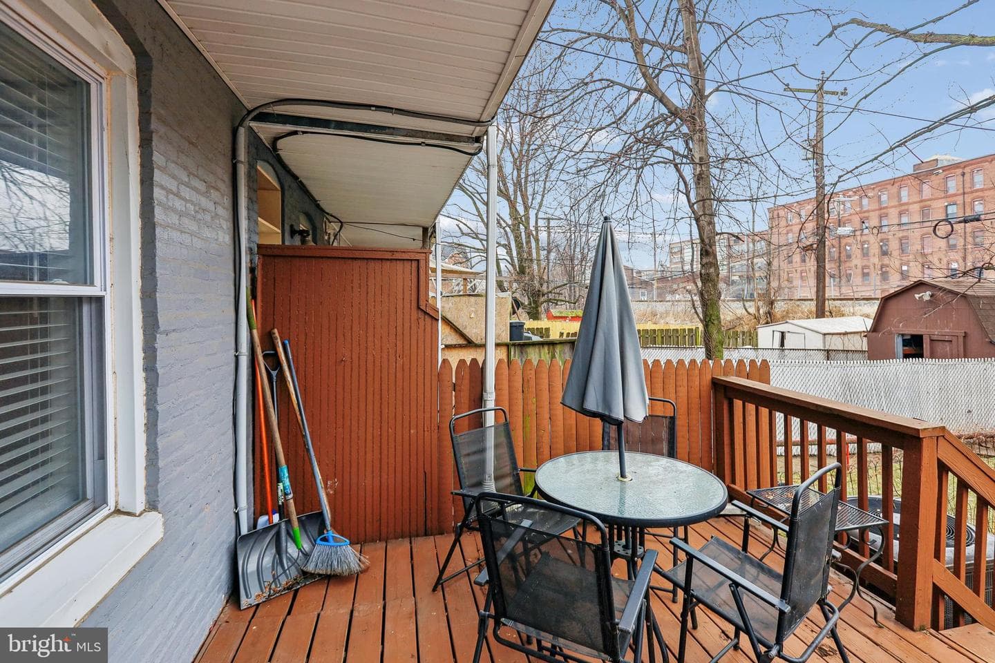606 S Lehigh Street photo 29