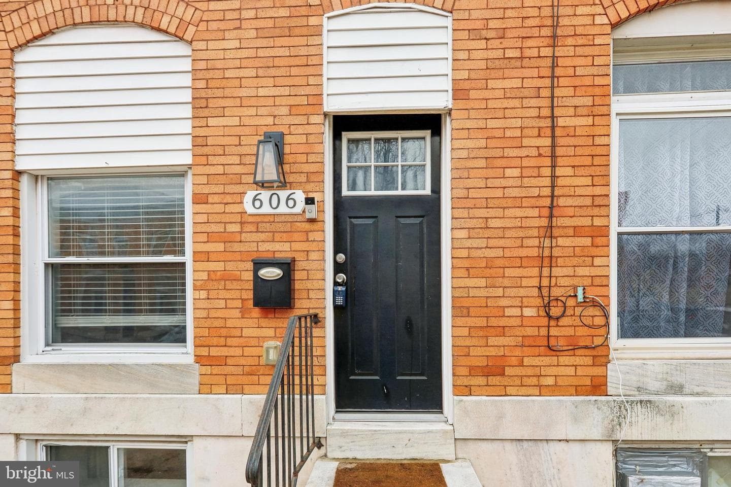 606 S Lehigh Street photo 3