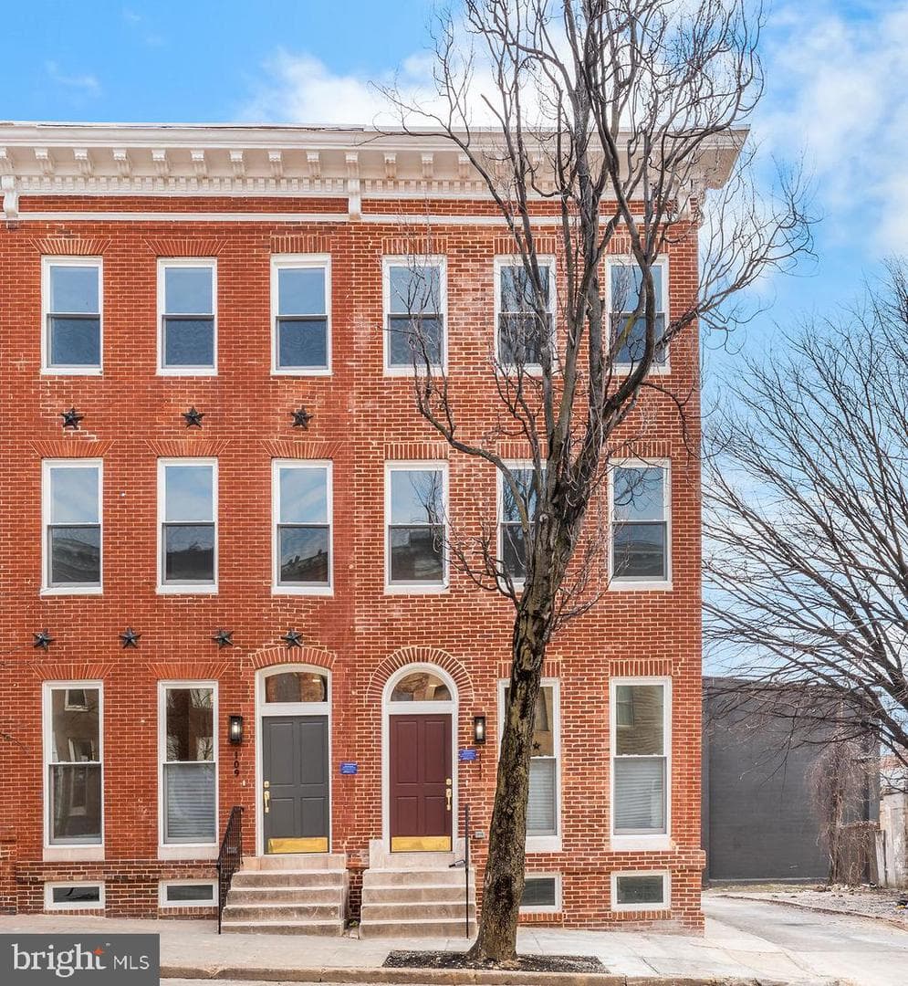 111 S Fulton Avenue