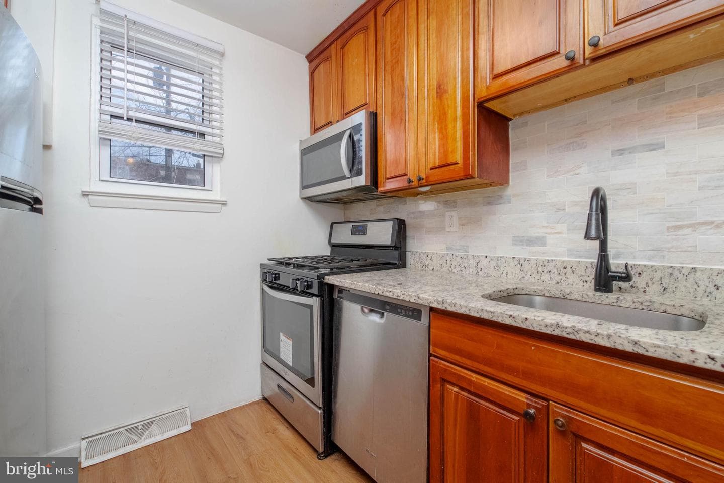 4409 Falls Bridge Drive #g photo 15
