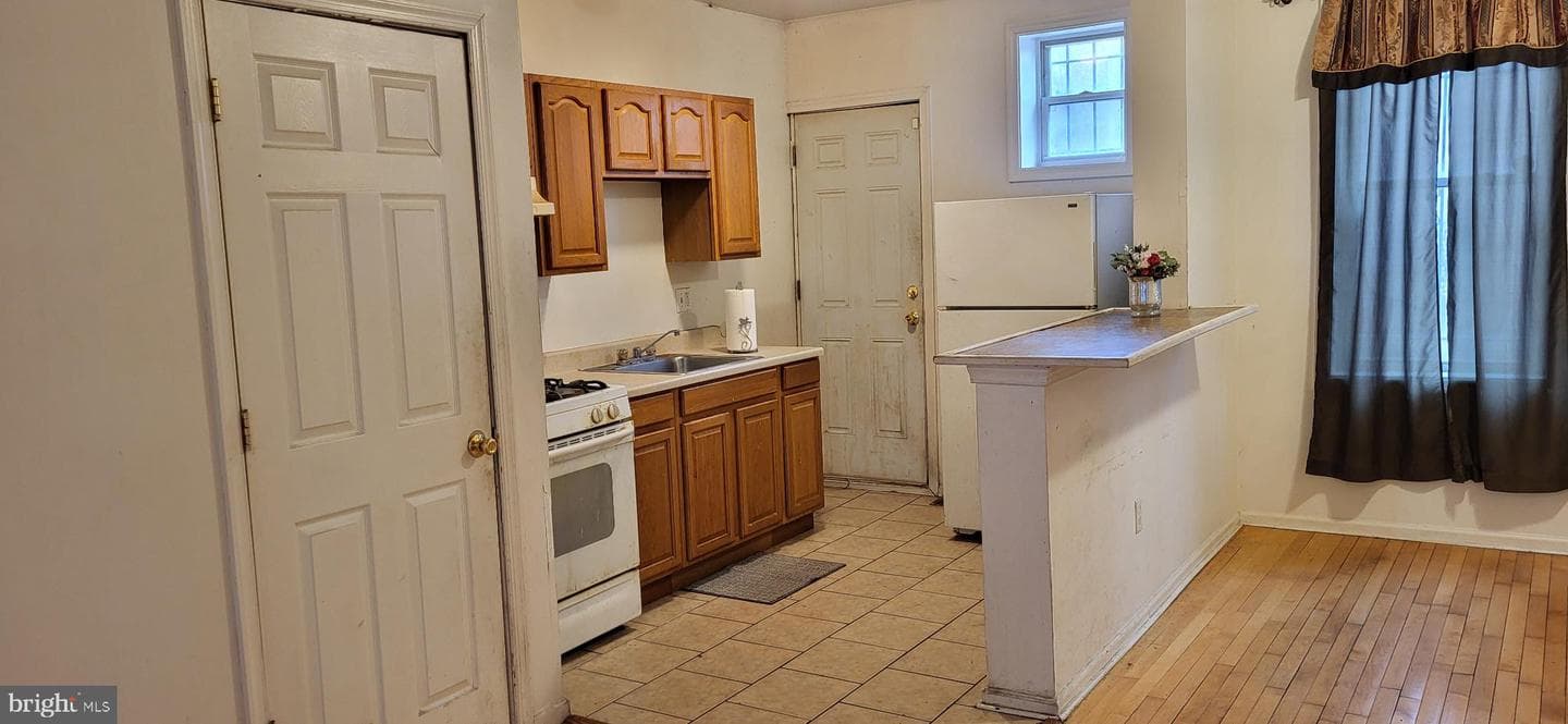 3402 Hilldale Place photo 3