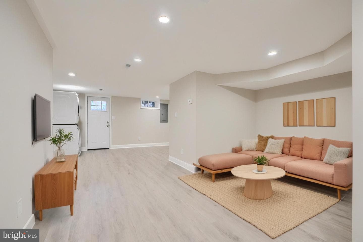 621 Ponca Street photo 14