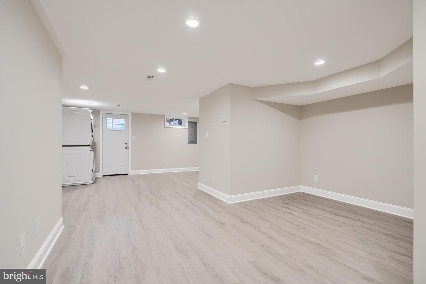 621 Ponca Street photo 15