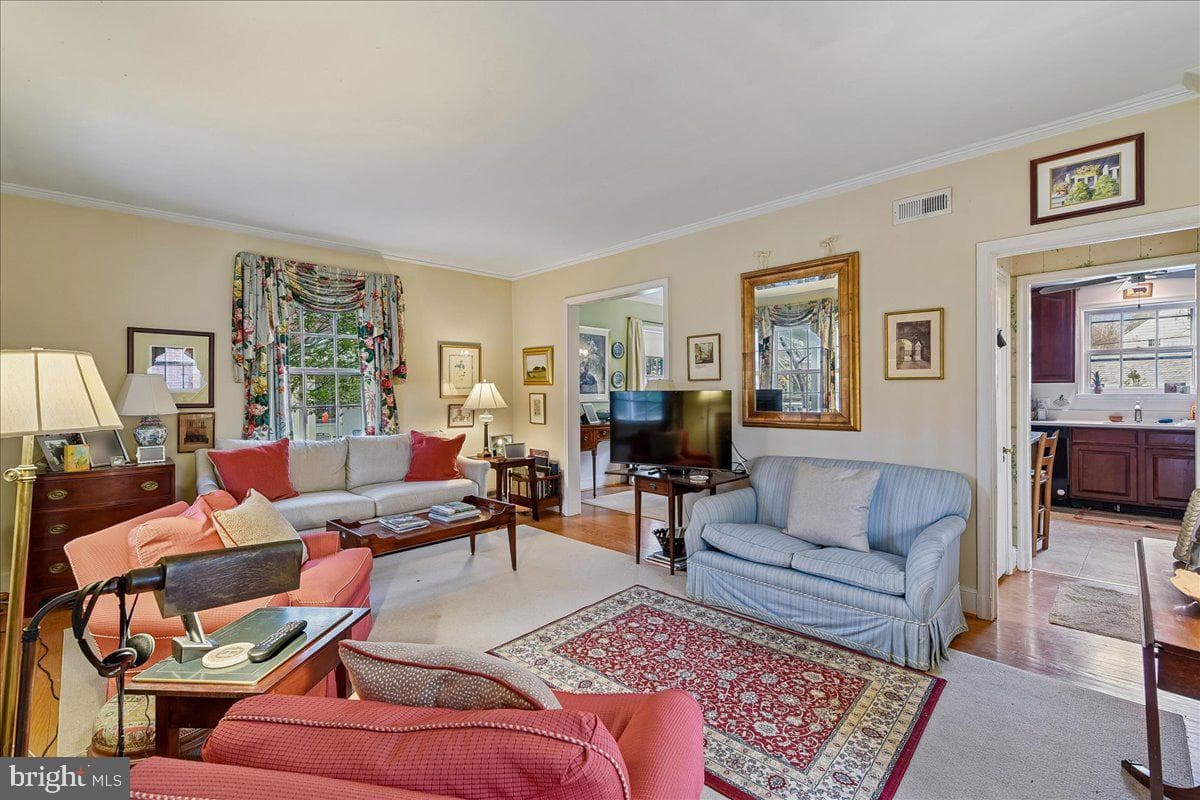 328 Paddington Road photo 5