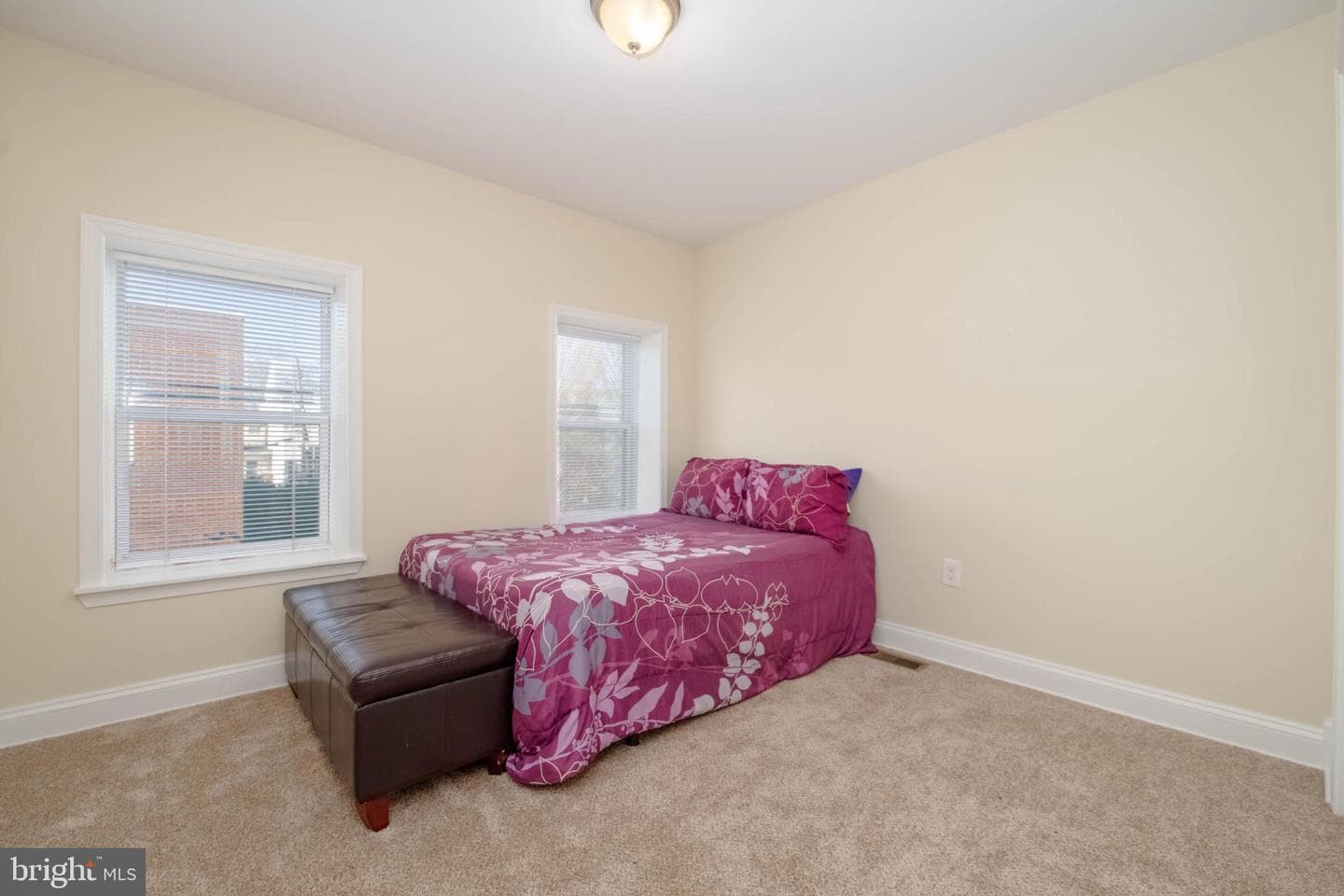 1121 Ward Street photo 13